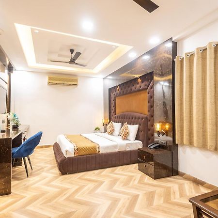 Hotel Cosmo Near Blk Hospital Karol Bagh Delhi  Eksteriør billede