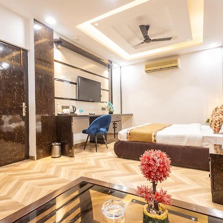 Hotel Cosmo Near Blk Hospital Karol Bagh Delhi  Eksteriør billede