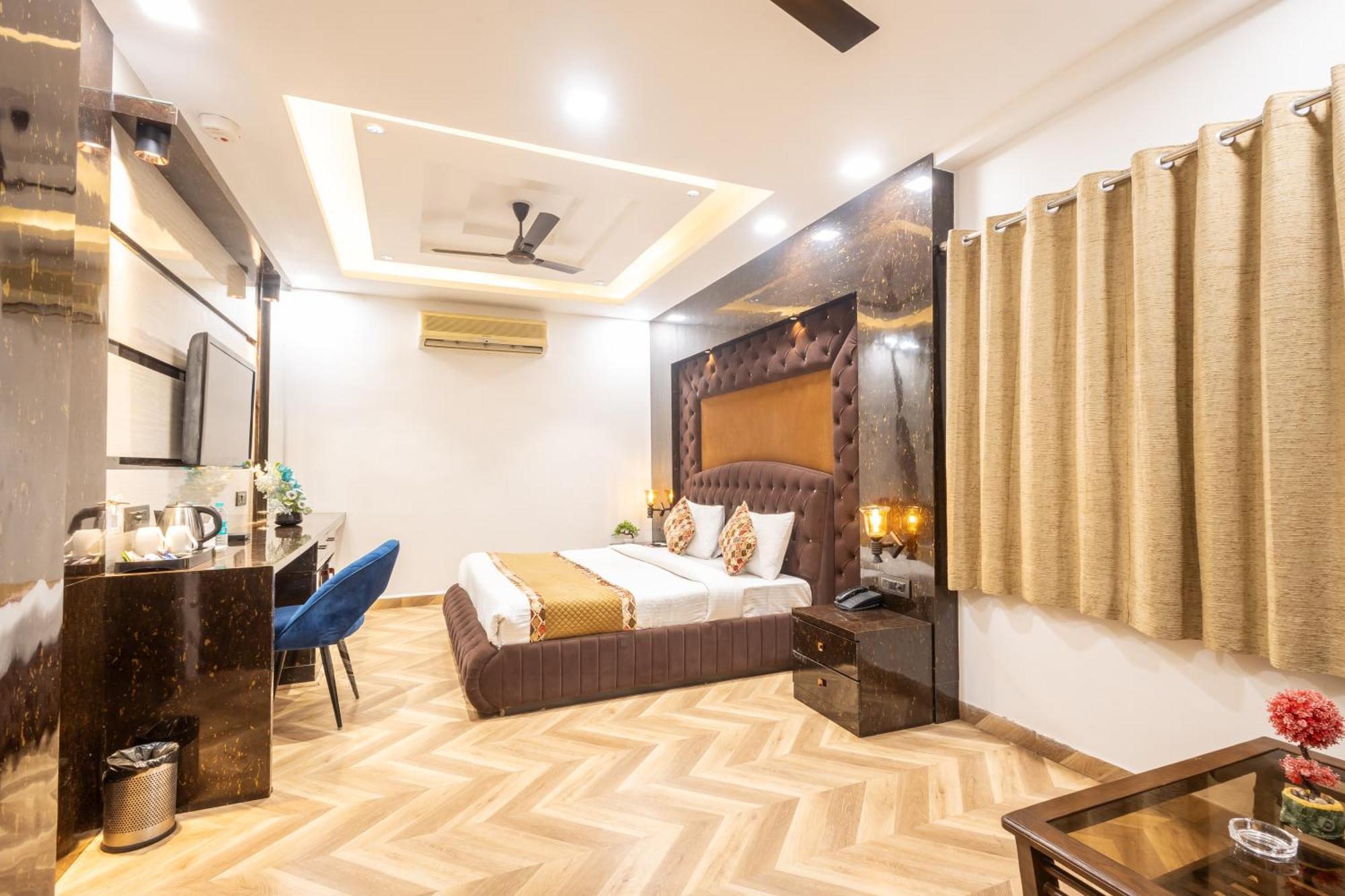 Hotel Cosmo Near Blk Hospital Karol Bagh Delhi  Eksteriør billede