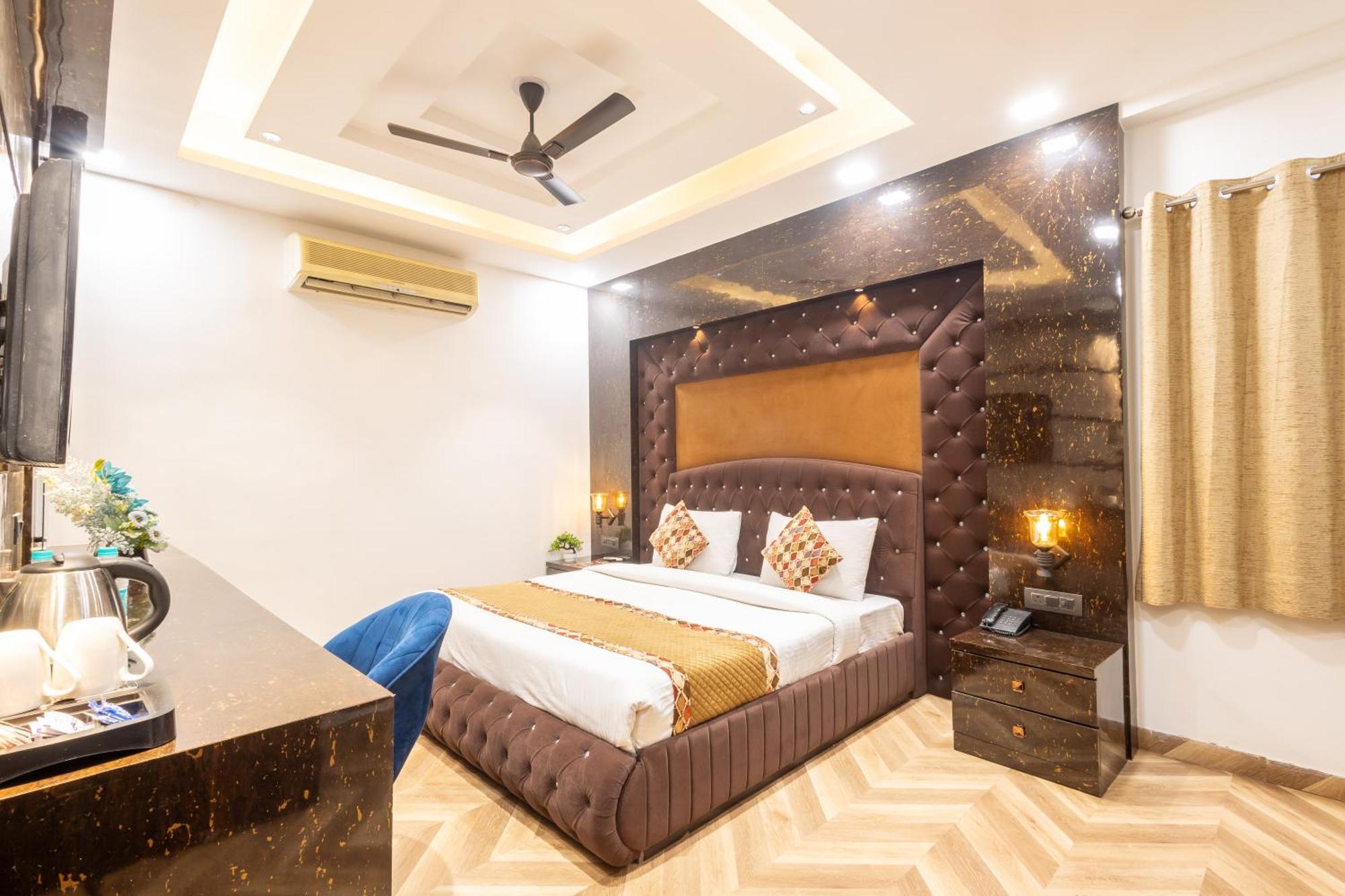Hotel Cosmo Near Blk Hospital Karol Bagh Delhi  Eksteriør billede
