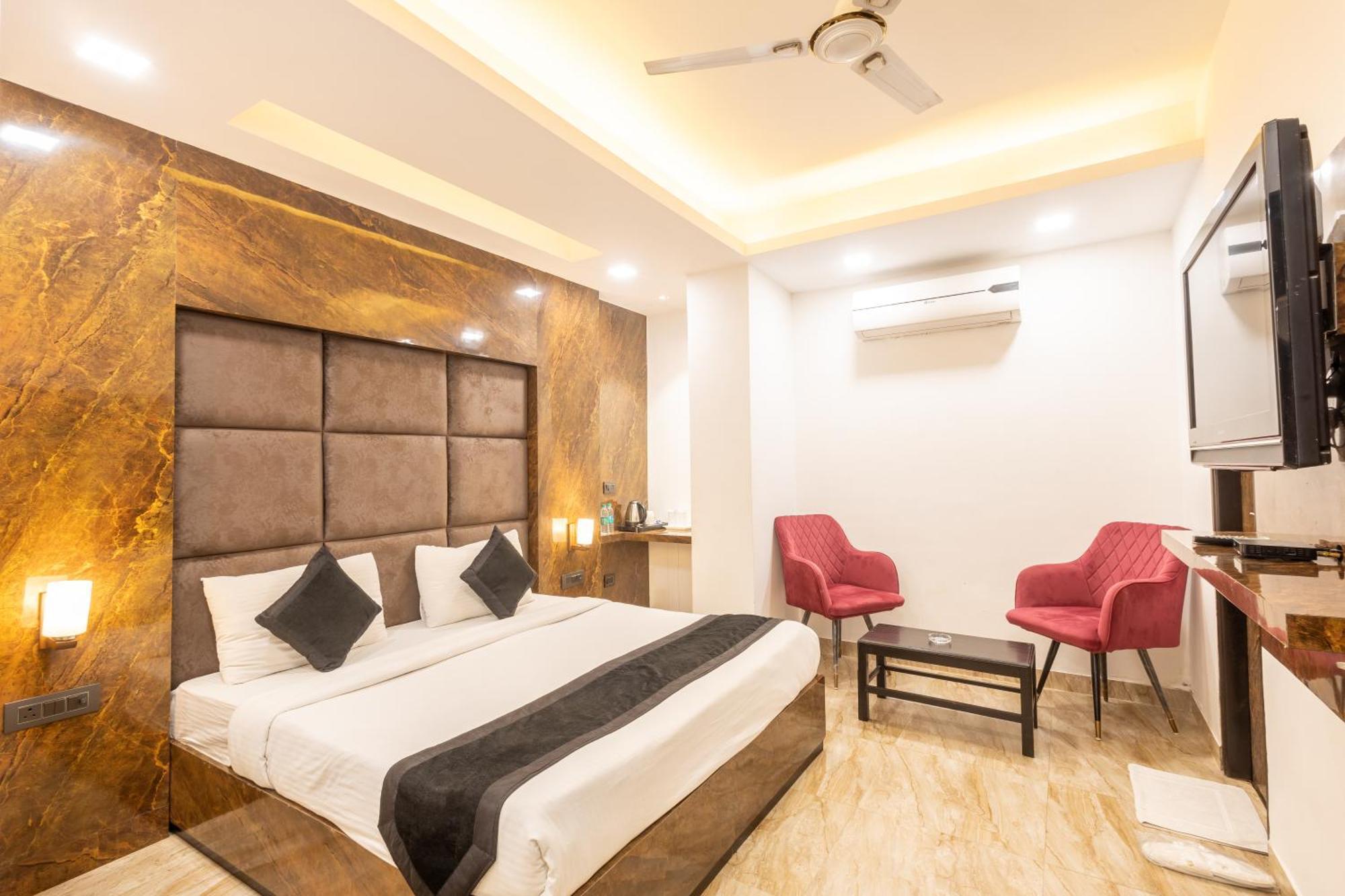 Hotel Cosmo Near Blk Hospital Karol Bagh Delhi  Eksteriør billede