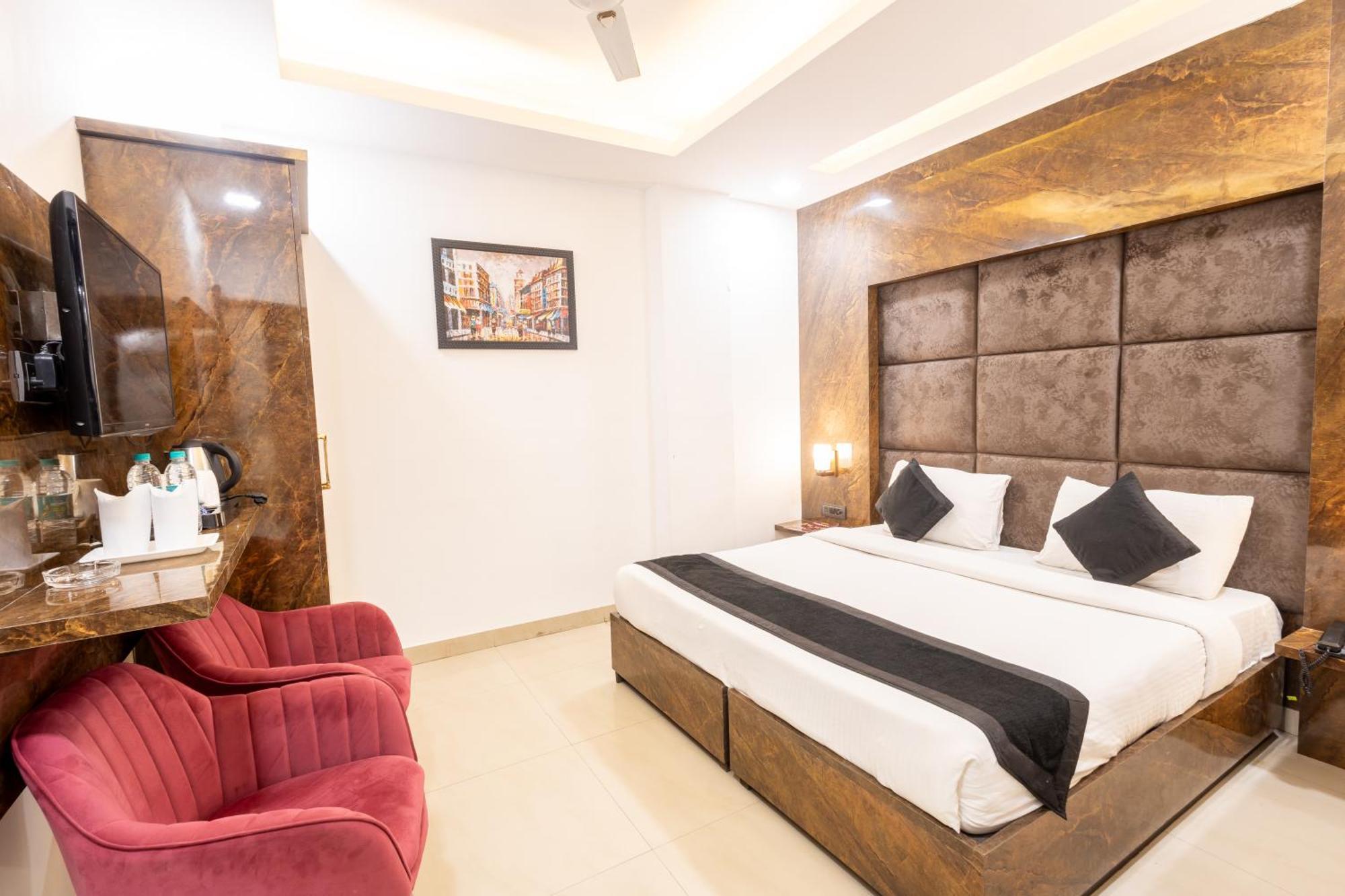 Hotel Cosmo Near Blk Hospital Karol Bagh Delhi  Eksteriør billede